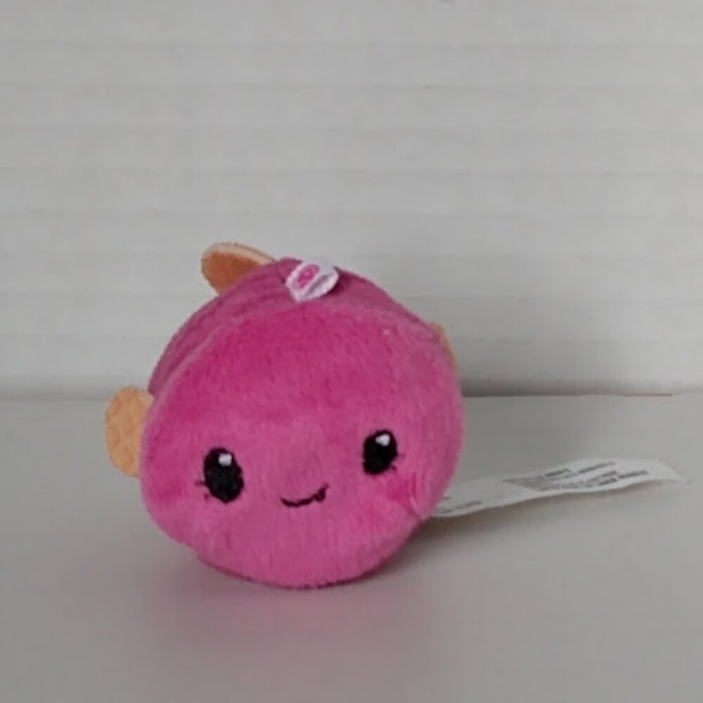 Pikmi Pops Surprise  Pink Fish